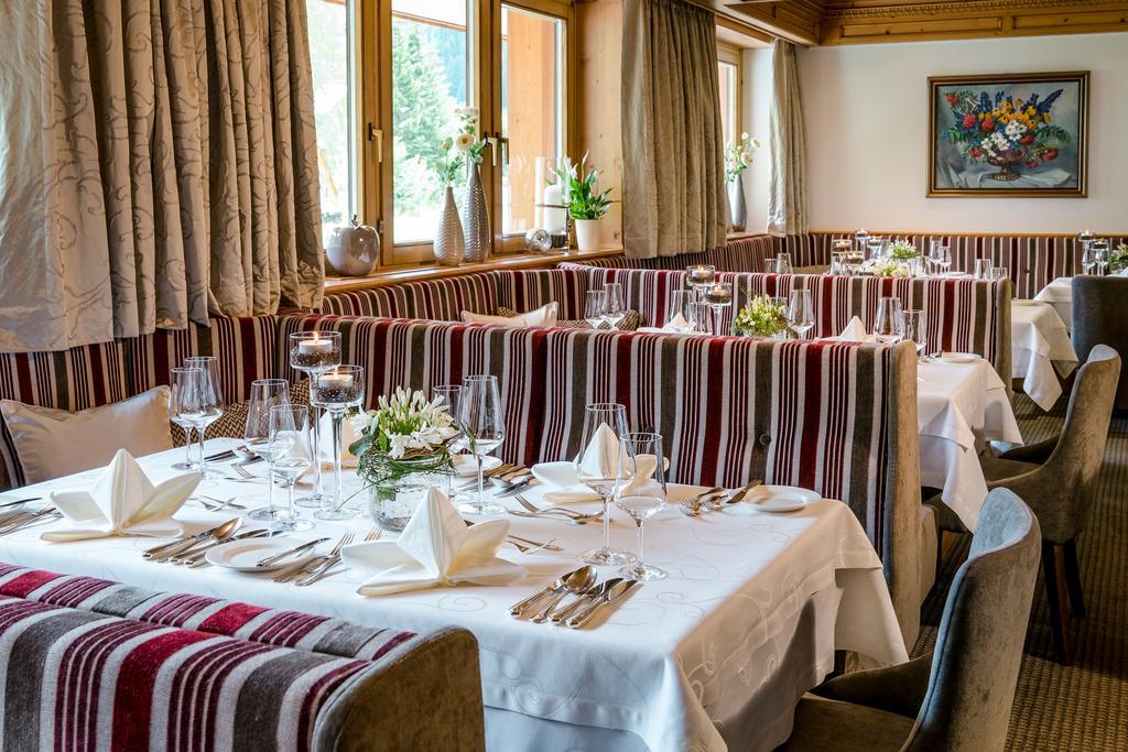Hotel Auenhof Lech am Arlberg Exterior photo