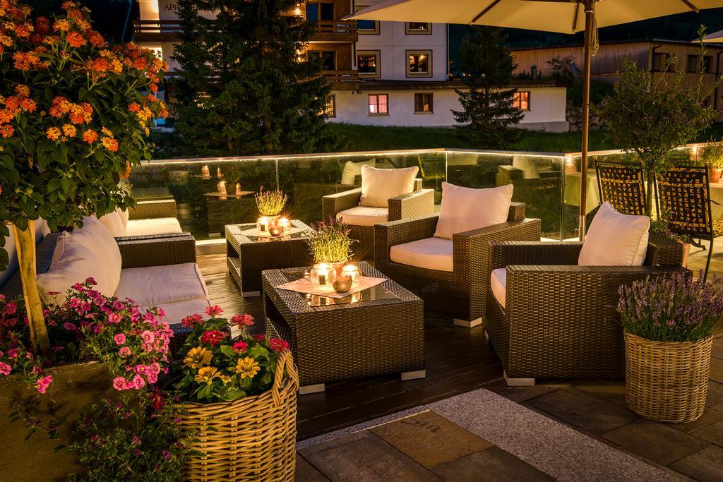 Hotel Auenhof Lech am Arlberg Exterior photo