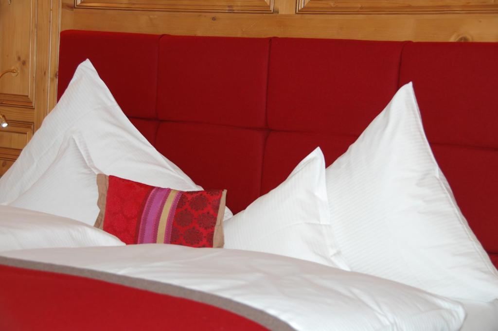 Hotel Auenhof Lech am Arlberg Exterior photo